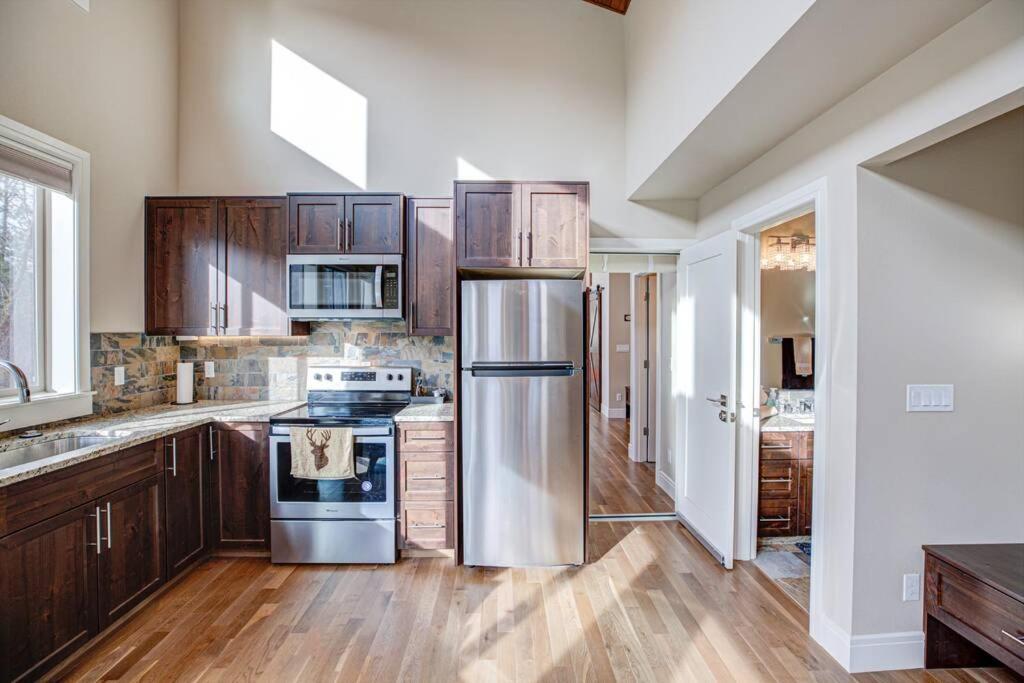 Newly Built Modern Chalet Duplex - 2 Mount Hood Village Extérieur photo